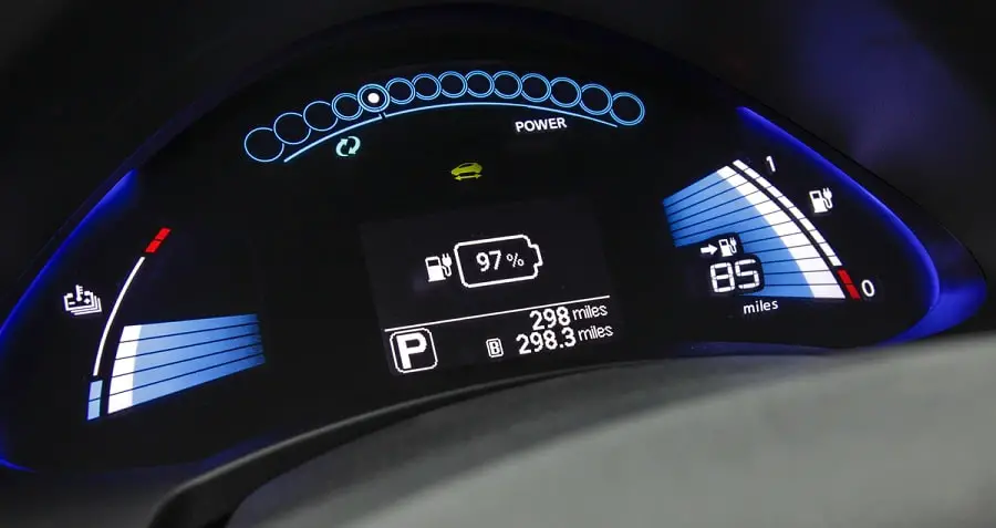 How Does the Nissan Leaf Get Software Updates?