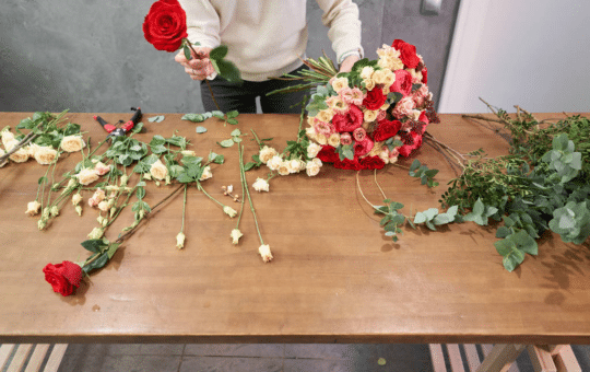 The Benefits and Tips of Sending Flowers for Delivery
