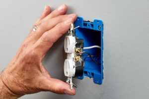 How to Replace an Electrical Outlet?