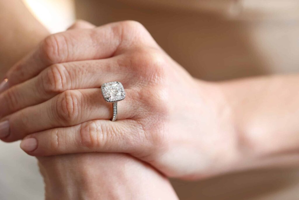 Is a 3.50-carat Diamond Ring An Expensive Gift?